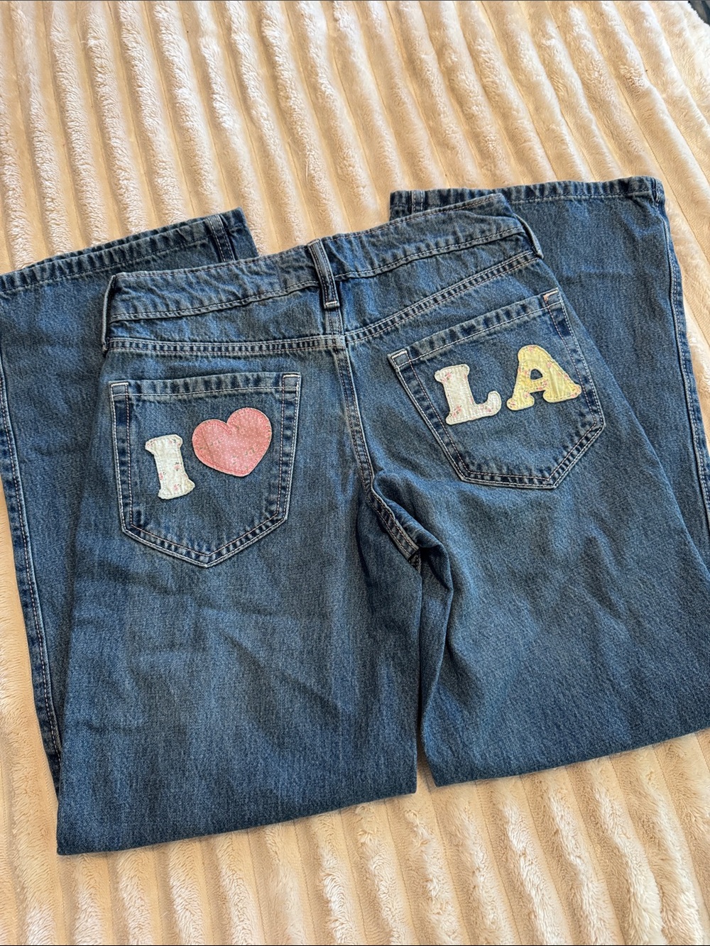 Hollister Straight-Leg Denim Jeans with 'I ♥ LA' Pocket Appliqués - Blue
